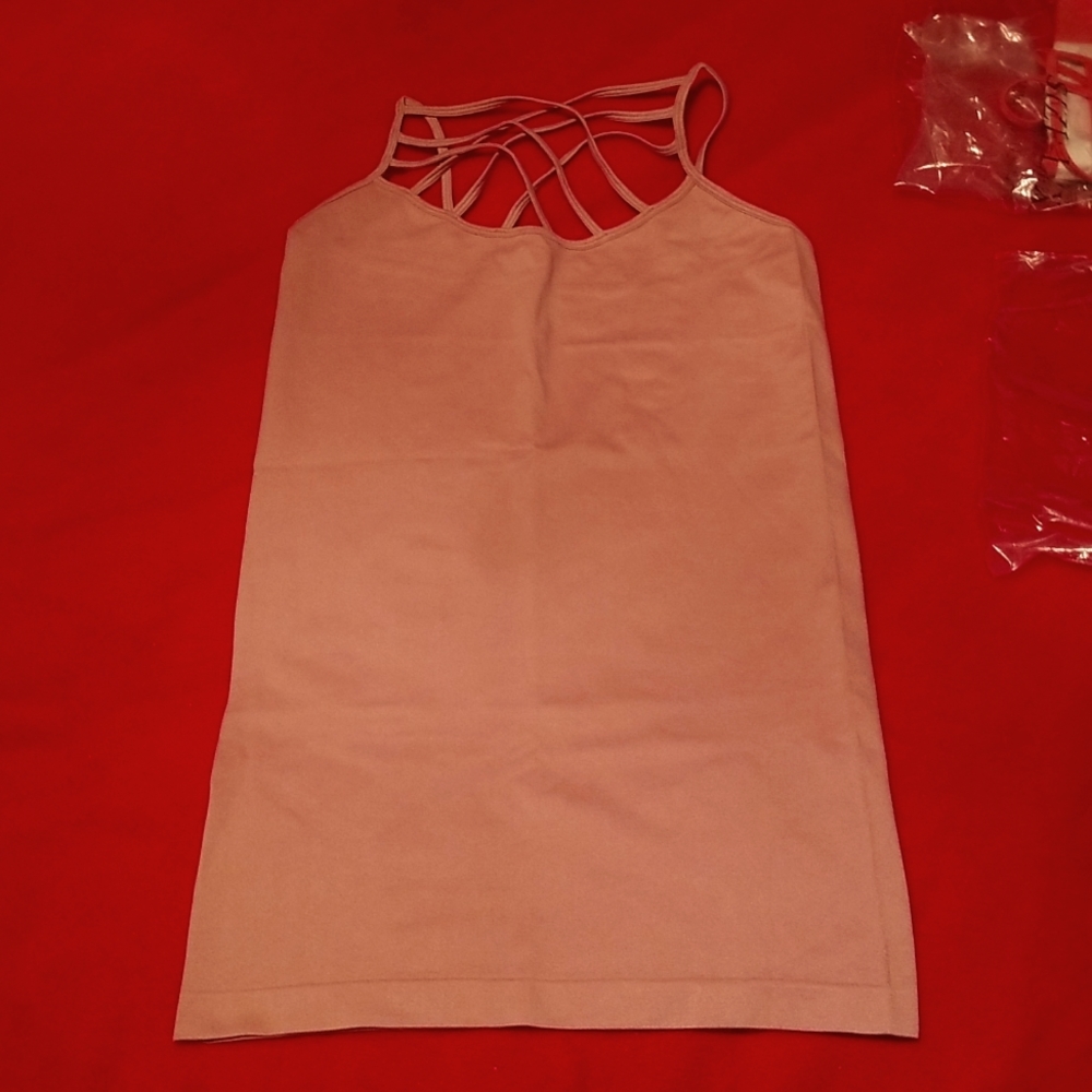 Zenana Outfitters Seamless Strappy Cami Size L/XL